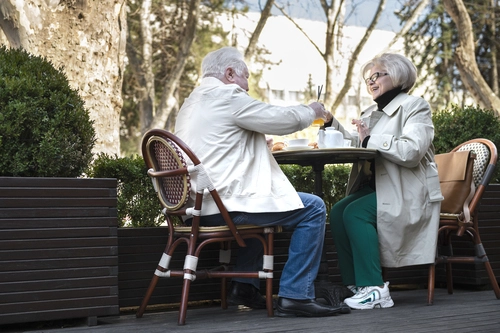фото доктора и бабушки
